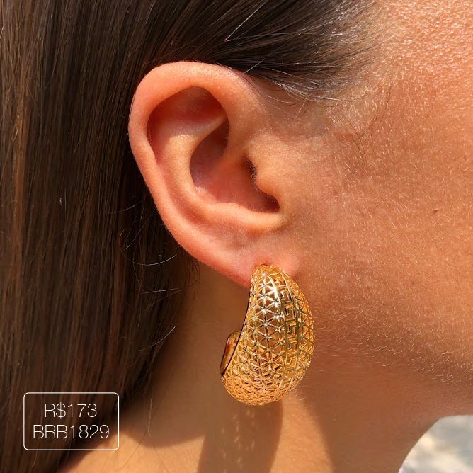 Brinco Gota Telada Liso Dourado